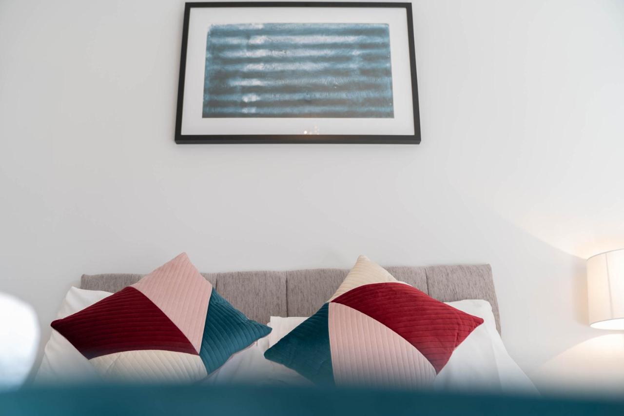 New Build - 2 Bed Snug Modern Apartment - Juliet Balcony - Roof Top Terrace - Digbeth, Birmingham City Centre - Free Netflix & Smart Tv Luaran gambar